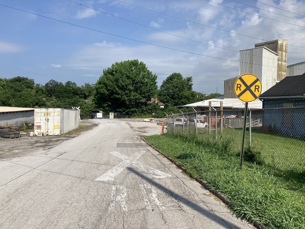 Trucks from I-64 and Ky. 626 still go down Magnolia Street to the Freeman Corporation, which makes hardwood veneer. The company owns the part of the street from the CSX railroad tracks.
