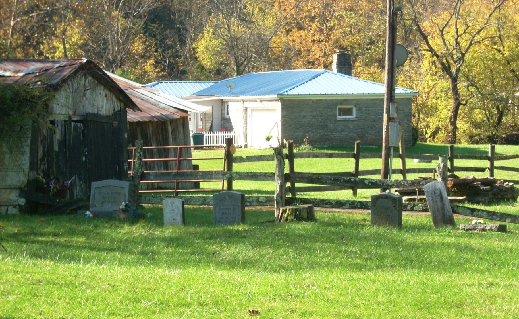 The Murray family cemetery on Old Stone Church Road