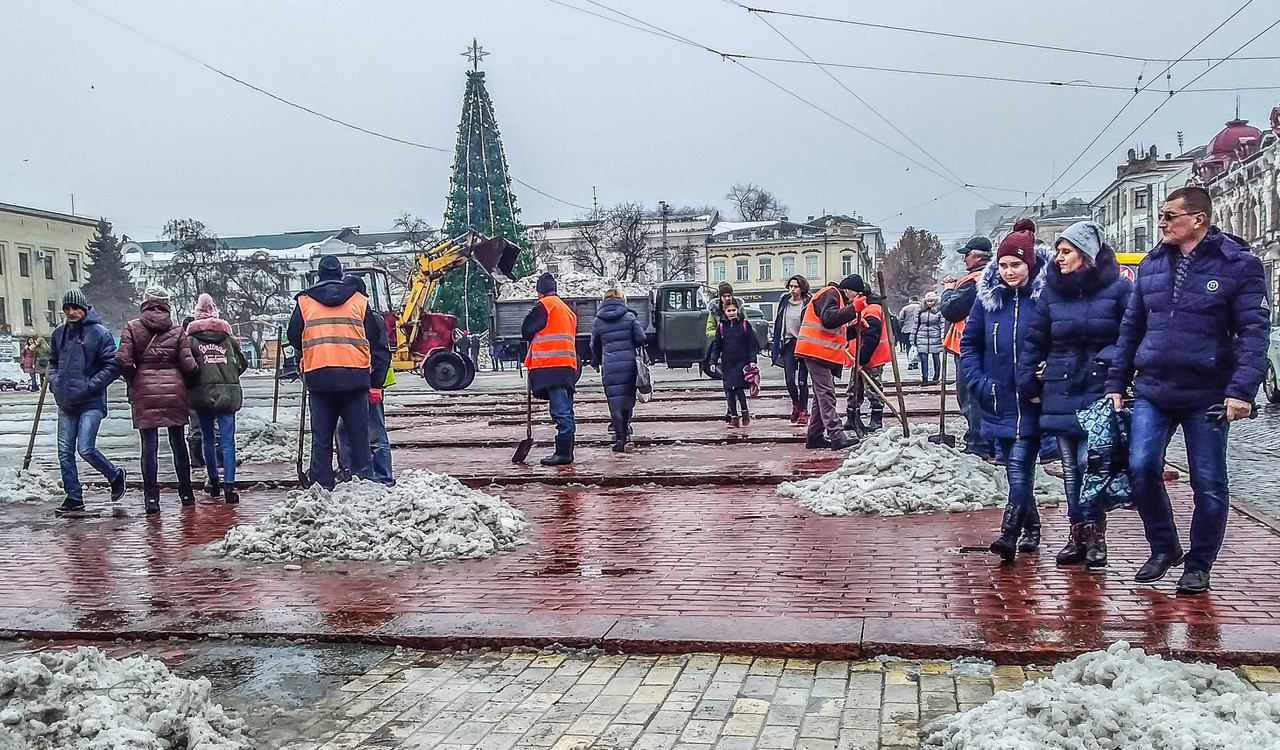 The icy maidan of Kropyvnytskyi, Ukraine