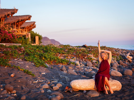The Neuroscience of Mindfulness: The Salience Network
